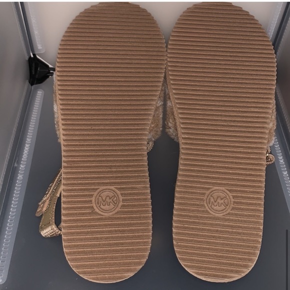 Michael Kors Juniper slippery slides size 7 - Picture 6 of 6